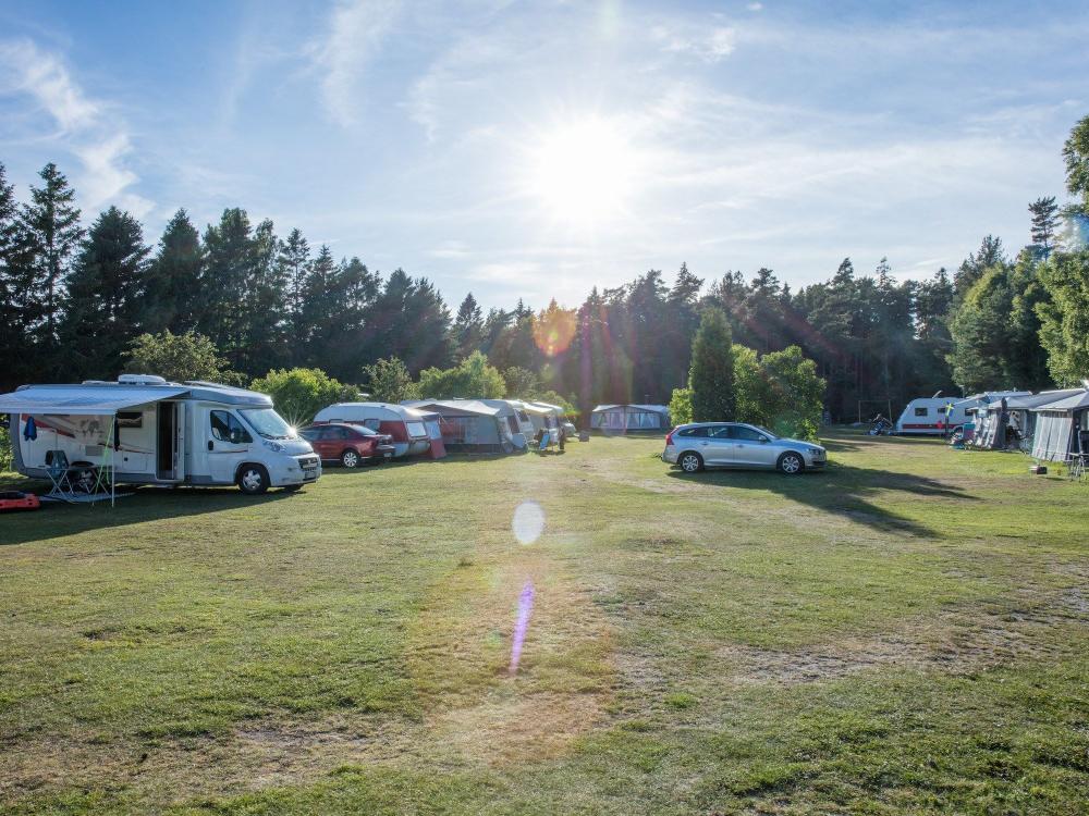 Ljugarn Semesterby Camping