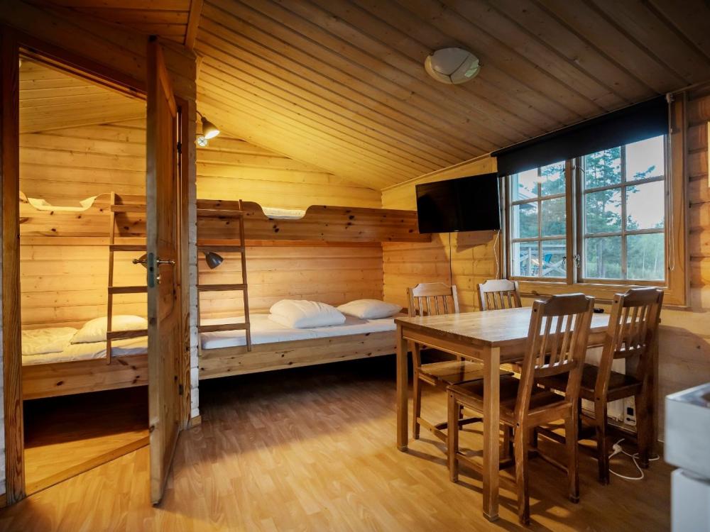 Cottage (4 beds, WC/Shower)