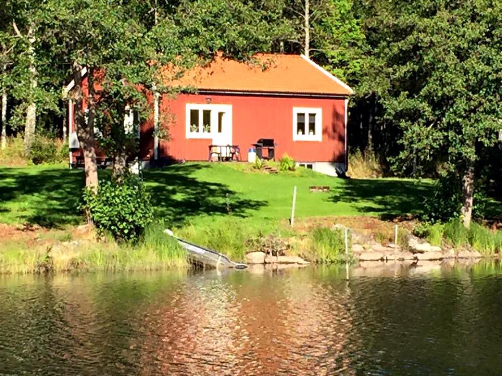 Cottage "Ornviken" (6 beds, 80 m², WC/shower)